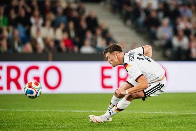 U21, U 21 EM-Qualifikation: Deutschland - Georgien, 06.10.2026 TOR, JUBEL zum 2:0 durch Dženan PejÄinović (Deutschland, 11); Fußball, EM-Qualifikation U 21, 10. Spieltag: Deutschland vs. Georgien am 06.10.2026, Bielefeld DFB REGULATIONS PROHIBIT ANY USE OF PHOTOGRAPHS AS IMAGE SEQUENCES AND OR QUASI-VIDEO. Copyright: xBEAUTIFULxSPORTS Tonhäuserx