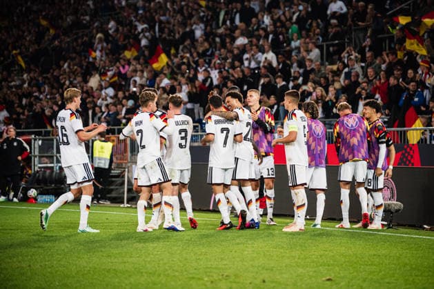 U21, U 21 EM-Qualifikation: Deutschland - Georgien, 06.10.2026 TOR, JUBEL zum 2:0 durch Dženan PejÄinović (Deutschland, 11); Fußball, EM-Qualifikation U 21, 10. Spieltag: Deutschland vs. Georgien am 06.10.2026, Bielefeld DFB REGULATIONS PROHIBIT ANY USE OF PHOTOGRAPHS AS IMAGE SEQUENCES AND OR QUASI-VIDEO. Copyright: xBEAUTIFULxSPORTS Tonhäuserx