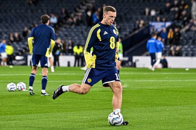 Scotland v Slovenia UEFA Nations League Lewis Ferguson of Scotland warms up during the UEFA Nations League match at Barclays Hampden, Glasgow 06 10 2026 UK Newspapers OUT Copyright: xJamiexJohnstonx FIL-24032-0032