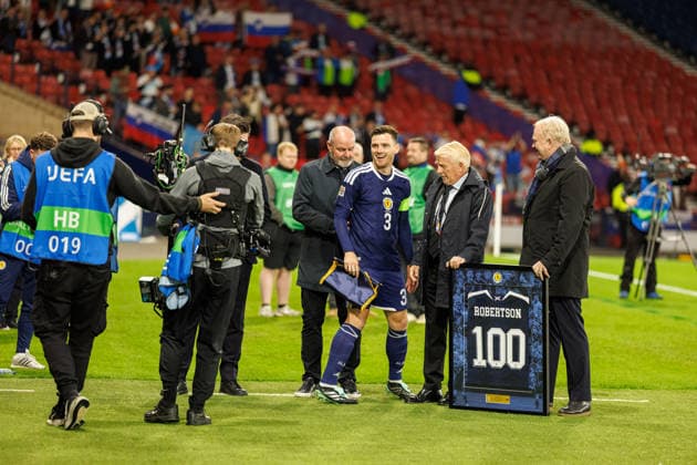 05.10.2026: Scotland v Slovenia: Andy Robertson gets presentation for 100 Scotland caps Copyright: xWilliexVassx NINTCHDBPICT001113833016