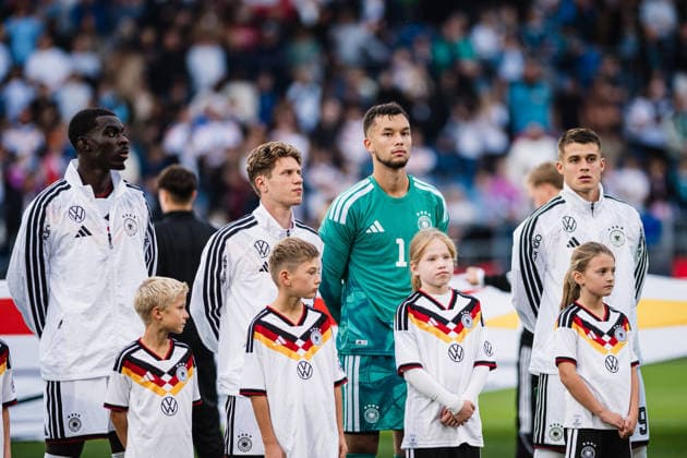 U21, U 21 EM-Qualifikation: Deutschland - Georgien, 06.10.2026 NicolÃ² Tresoldi (Deutschland, 9), Mio Backhaus (Deutschland, 1), Elias Baum (Deutschland, 2), Joshua Quarshie (Deutschland, 5); Fußball, EM-Qualifikation U 21, 10. Spieltag: Deutschland vs. Georgien am 06.10.2026, Bielefeld DFB REGULATIONS PROHIBIT ANY USE OF PHOTOGRAPHS AS IMAGE SEQUENCES AND OR QUASI-VIDEO. Copyright: xBEAUTIFULxSPORTS Tonhäuserx