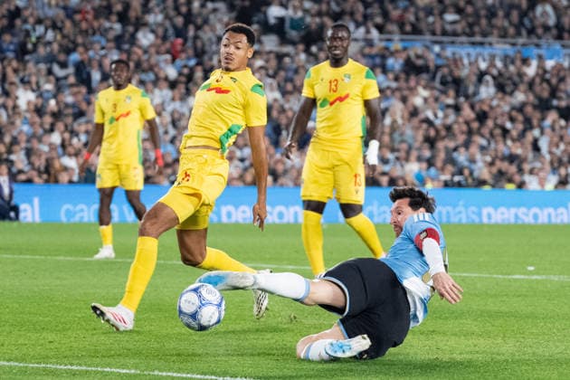 BUENOS AIRES, ARGENTINA - OCTOBER 06: Lionel Messi of Argentina shoots for goal during the International Friendly, Länderspiel, Nationalmannschaft football match between Argentina and Benin at Estadio Monumental Antonio V. Liberti on October 06, 2026 in Buenos Aires, Argentina. (Photo by Richard Callis Sports Press Photo) Copyright: xRichardxCallis SportsxPressxPhotox Sportspressphoto_SPR247871