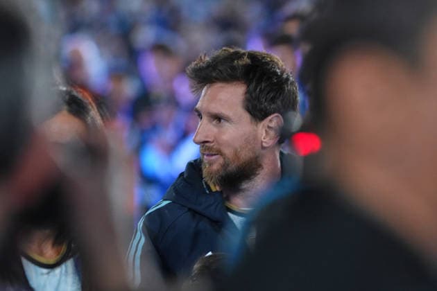 Messi bade farewell to Argentina in the friendly match against Benin BUENOS AIRES, ARGENTINA - OCTOBER 6: Argentine football legend and national team, Nationalteam captain Lionel Messi bids farewell to fans at the end of the his farewell match in front of over 80,000 spectators at the Monumental Stadium, in Buenos Aires, Argentina on October 6, 2026. Argentine football star Lionel Messi played his final international match, Länderspiel, Nationalmannschaft in the friendly game between Argentina and Benin. The 39-year-old walk onto the stadium pitch for the final time in the sky-blue and white jersey, entering his farewell as Argentina s record appearance-maker and leading scorer with 207 caps and 125 goals. Luciano Gonzalez Anadolu Buenos Aires Argentina. Editorial use only. Please get in touch for any other usage.  Copyright: x2026xAnadoluxLucianoxGonzalezx