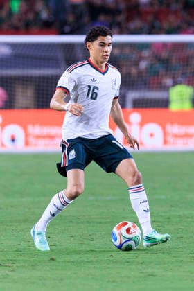 October 6, 2026, Los Angeles, California, USA: Jeremy Marquez 16 of Mexico during an International Friendly, Länderspiel, Nationalmannschaft match against Chile at the Los Angeles Memorial Coliseum on Tuesday October 6, 2026 in Los Angeles, California. Mexico loses to Chile, 0-2. ARIANA RUIZ PI Los Angeles USA - ZUMAp124 20261006_zaa_p124_098 Copyright: xArianaxRuizx