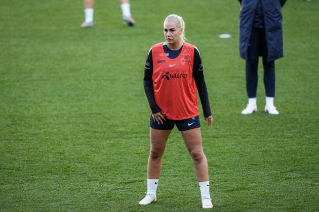 Women s National Soccer Team Prepares for World Cup Qualifiers Oslo, October 7, 2026 Cathinka Cecilie Friis Tandberg during a training session at Ullevaal Stadium, ahead of the World Cup qualifier against Romania. The matches will be played on October 9 at Arcul de Triumf Stadium in Bucharest and on October 13 at Ullevaal Stadium in Oslo. Photo: Beate Oma Dahle, NTB, Oslo, Norway. EDITORIAL USE ONLY. RESTRICTED USE FOR BETTING COMPANIES.  Copyright: xBeatexOmaxDahlex xNTBx