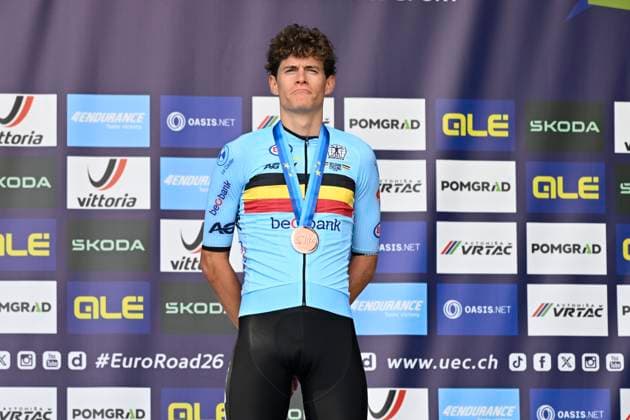 UEC 2026 Road European Championships Ljubljana 07 10 2026 SENCUR, SLOVENIA - OCTOBER 07 : bronze medal De smet Vic (BEL) pictured during the podium ceremony of the Individual Time Trial Men Junior at the 2026 UEC Road European Championships. An UCI Continental Championships time trial cycling race with start and finish in Sencur on October 7, 2026 in Sencur, Slovenia, 07 10 2026 Sencur Slovenia  Copyright: xJanxDexMeuleneirx