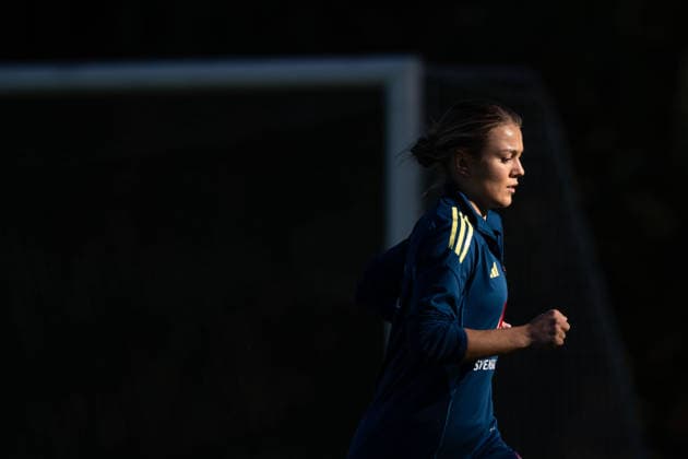 261007 Beata Olsson of the Swedish women s national football team during a training session on October 7, 2026 in Stockholm. Photo: Emma Wallskog BILDBYRAN kod EW EW0716 fotboll football soccer fotball vm-kval kval fifa womens world cup qualifier qualifier träning practice training sverige sweden dam bbeng Copyright: EMMAxWALLSKOG BB261007EW037