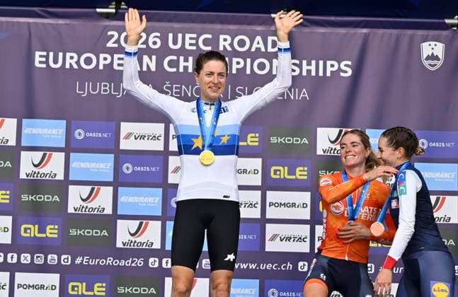 UEC 2026 Road European Championships Ljubljana 07 10 2026 SENCUR, SLOVENIA - OCTOBER 07 : silver medal Vollering Demi (NED) , gold medal Reusser Marlen (SUI) and bronze medal Berthet Juliette (FRA) pictured during the podium ceremony of the Women Elite Individual Time Trial at the 2026 UEC Road European Championships. An UCI Continental Championships time trial cycling race with start and finish in Sencur on October 7, 2026 in Sencur, Slovenia, 07 10 2026 Sencur Slovenia  Copyright: xJanxDexMeuleneirx