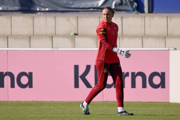 Eppelheim, Deutschland: 07.10.2026 - Deutsche Fußballnationalmannschaft der Frauen - Training - Testspiel Deutschland vs. Australien Im Bild: Torhüterin Laura Dick (Deutschland) Copyright: HMBxMedia MadeleinexFantini