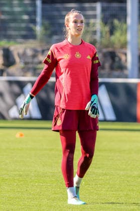 Eppelheim, Deutschland: 07.10.2026 - Deutsche Fußballnationalmannschaft der Frauen - Training - Testspiel Deutschland vs. Australien Im Bild: Torhüterin Ena Mahmutovic (Deutschland) Copyright: HMBxMedia MadeleinexFantini
