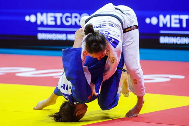 AZERBAIJAN, BAKU - OCTOBER 7, 2026: Renata Zachova (R) of the Czech Republic and Anna Kriza of Hugary compete in their -63 kg bout as part of the 2026 World Judo Championships at the National Gymnastics Arena 2026 World Judo Championships In Baku  - ZUMAt113 20261007_zaa_t113_415 Copyright: xMikhailxSinitsynx