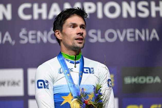 UEC 2026 Road European Championships Ljubljana 07 10 2026 SENCUR, SLOVENIA - OCTOBER 07 : gold medal Roglic Primoz (SLO) pictured during the podium ceremony of the Men Elite Individual Time Trial at the 2026 UEC Road European Championships. An UCI Continental Championships time trial cycling race with start and finish in Sencur on October 7, 2026 in Sencur, Slovenia, 07 10 2026 Sencur Slovenia  Copyright: xJanxDexMeuleneirx