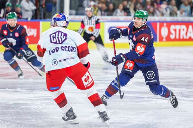 Ice hockey, Eishockey - CHL, EC RBS vs Berlin SALZBURG,AUSTRIA,07.OCT.26 - ICE HOCKEY - CHL, Champions Hockey League, group stage, EC Red Bull Salzburg vs Eisbaeren Berlin. Image shows Brandon Davidson (Berlin).  GEPAxpictures xDavidxGeieregger