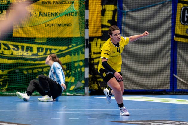 Dortmund, 07.10.2026, Handball, Damen, Alsco Handball Bundesliga Frauen, 5. Spieltag , BVB Borussia Dortmund - Buxtehuder SV Alina Grijseels (BVB, 4) jubelt nach einem Treffer Dortmund Sporthalle Wellinghofen NRW Germany