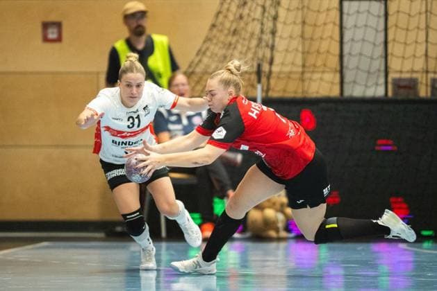 HANDBALL FRAUEN 2026-2027 5. BUNDESLIGA 1. SPIELTAG THC - HSG BLOMBERG-LIPPE ** NUR FÜR REDAKTIONELLE ZWECKE ** EDITORIAL USE ONLY **<p>07 10 2026-Bad Langensalza: Handball Frauen 1. Bundesliga Frauen Saison 2026-2027 Salzhalle 5. Spieltag Thüringer HC - HSG Blomberg-Lippe im Foto: Lotta Heider 7 (Thüringer HC) im Zweikampf mit Alexia Hauf 31 (HSG Blomberg-Lippe) ( Deutschland Thueringen Bad Langensalza Copyright: SaschaxFromm