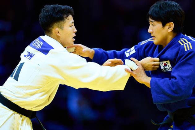 (L-R) Yuhei Oino (JPN), Lee Joonhwan (KOR), OCTOBER 7, 2026 -Judo : World Judo Championships BAKU2026 Mens -81kg 2nd Round match at National Gymnastics Arena in Baku, Azerbaijan. Noxthirdxpartyxsales  aflo_354044852 KenxAsakurax
