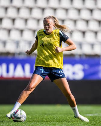261008 Synne Jensen of the Norwegian women™s national football team during a training session on October 8, 2026 in Bucharest. Photo: Marius Simensen BILDBYRAN Cop 238 bbeng dam fifa women s world cup qualifier football fotball fotboll norge norway practice soccer training trening träning Copyright: MARIUSxSIMENSEN BB261008BB180