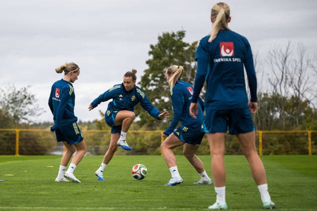 261008 Julia Zigiotti Olme of the Swedish women s national football team during a training session on October 8, 2026 in Stockholm. Photo: Johanna Säll BILDBYRAN kod JL JL0637 fotboll football soccer fotball vm-kval kval fifa womens world cup qualifier qualifier träning practice training sverige sweden dam bbengfotboll football soccer fotball vm-kval kval fifa womens world cup qualifier qualifier träning practice training sverige sweden dam bbeng Copyright: JOHANNAxSÄLL BB261008BB210