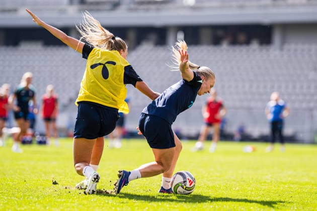 261008 Thea Bjelde of the Norwegian women™s national football team during a training session on October 8, 2026 in Bucharest. Photo: Marius Simensen BILDBYRAN Cop 238 bbeng dam fifa women s world cup qualifier football fotball fotboll norge norway practice soccer training trening träning Copyright: MARIUSxSIMENSEN BB261008BB238