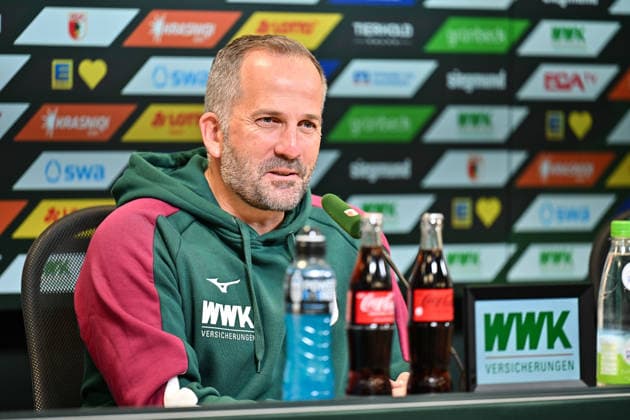 Pressekonferenz FC Augsburg, 08.10.2026 AUGSBURG, GERMANY; 08. OCTOBER: im Bild Manuel BAUM Coach FC Augsburg bei der Pressekonferenz vor der Bundesliga Partie gegen den FC Bayern Copyright: xBEAUTIFULxSPORTS Goldbergx