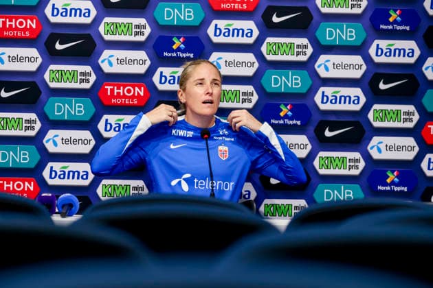 Women s National Soccer Team Prepares for World Cup Qualifiers Bucharest, Romania, October 8, 2026 Lisa Fjeldstad Naalsund and Frida Maanum during a training session at Stadionul Arcul de Triumf, before the World Cup qualifier against Romania. Photo by Nikola Krstic, NTB Romania, Bucharest. EDITORIAL USE ONLY. RESTRICTED USE FOR BETTING COMPANIES.  Copyright: xNikolaxKrsticx xNTBx