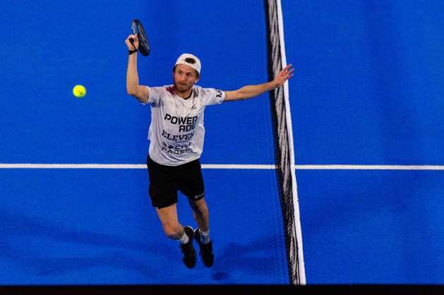 DÜSSELDORF, GERMANY - 8 OCTOBER 2026: Image shows Clement Geens (BEL) during CUPRA Germany Premier Padel P2 2026 Day 5: Round of 16 at CASTELLO Düsseldorf on 8 10 2026 in Düsseldorf, Germany. Germany Copyright: xFröhlichxPascalx