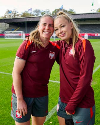 08.10.2026 LEUVEN , PILKA NOZNA KOBIET ( WOMEN S FOOTBALL) TRENING OFICJALNY PRZED POLFINALEM BARAZY MISTRZOSTW SWIATA 2027 TRENING NZ. ADRIANA ACHCINSKA, WERONIKA ZAWISTOWSKA FOTO RADOSLAW JOZWIAK CYFRASPORT NEWSPIX.PL --- Newspix.pl  RA2_5983