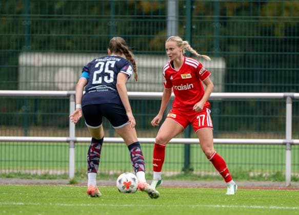 Fußball, Frauen, Testspiel, Saison 2026 2027, 1. FC Union Berlin - 1. FFC Turbine Potsdam, v. l. Merle Kirschstein (Turbine Potsdam), Judith Steinert (1. Frauen 1. FC Union), 08.10.2026, Copyright: xMatthiasxKochx