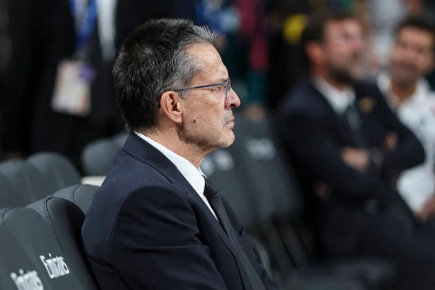 October 8, 2026, Madrid, Madrid, Spain: Pedro Martinez, head coach of Real Madrid, looks on during the Euroleague Basketball Regular Season Round 4 game between Real Madrid v Partizan Mozzart Bet Belgrade at Movistar Arena on October 08, 2026 in Madrid, Spain. Madrid Spain - ZUMAa181 20261008_zaa_a181_219 Copyright: xIrinaxR.xHipolitox