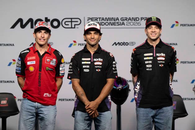MOTO - MOTO GP - GRAND PRIX OF INDONESIA 2026 MARTIN Jorge (spa), Aprilia Racing, Aprilia RS-GP26, portrait with MARQUEZ Marc (spa), Ducati Lenovo Team, Ducati Desmosedici GP26 and BEZZECCHI Marco (ita), Aprilia Racing, Aprilia RS-GP26 during the 2026 MotoGP Pertamina Grand Prix of Indonesia on the Mandalika circuit from October 9 to 11, at West Nusa Tenggara, Indonesia - West Nusa TenggaraIndonesia  Copyright: xGIGIxSOLDANOx