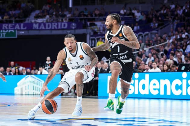 October 8, 2026, Madrid, Madrid, Spain: Nick Smith Jr. of Real Madrid and Carlik Jones of Partizan Mozzart Bet Belgrade in action during the Euroleague Basketball Regular Season Round 4 game between Real Madrid v Partizan Mozzart Bet Belgrade at Movistar Arena on October 08, 2026 in Madrid, Spain. Madrid Spain - ZUMAa181 20261008_zaa_a181_239 Copyright: xIrinaxR.xHipolitox