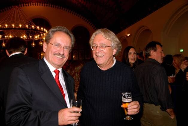 Christian Ude (SPD Oberbürgermeister München) und Schauspieler Gerd Anthoff (re. beide GER) während des Filmempfanges für Schauspieler im Alten Rathaus in München