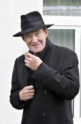 Deutschland, Lindlar, 07.12.2009 Michael MENDL, vor den Dreharbeiten zum Politthriller Takiye - im Namen Gottes