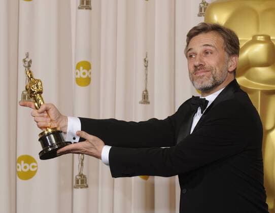 Christoph Waltz holds his Oscar for Supporting Actor for his role in Inglourious Basterds at the 82nd annual Academy Awards in Hollywood on March 7, 2010.  LAP20100307663