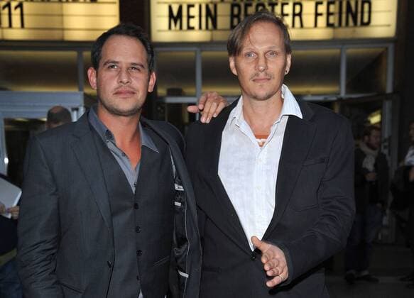 Moritz Bleibtreu und Georg Friedrich, die beiden Schauspieler bei der Mein bester Feind Kinopremiere im Rahmen vom Kinoprogrammpreis Berlin Brandenburg 2011 am 30.8.2011 in Berlin Mein bester Feind Premiere- Kinoprogrammpreis 2011 
