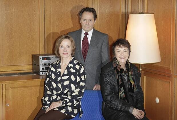 Berlin, Foto- und Pressetermin bei den Dreharbeiten der dritten Staffel Weissensee Foto: Ruth Reinecke, Uwe Kockisch, Katrin Sass