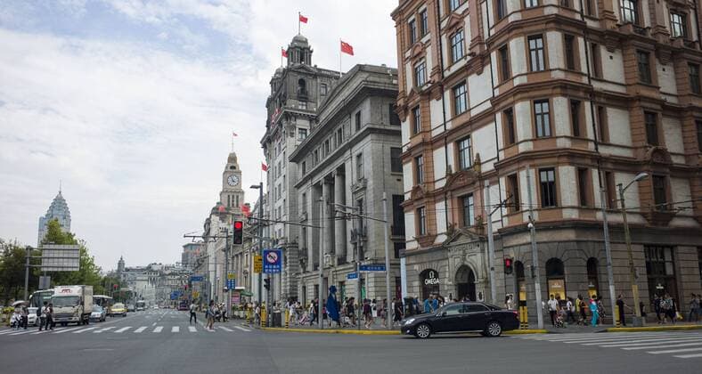 September 4, 2016 - Los Angeles, California, U.S - Western-style architectures along the Bund in Shanghai, China. Shanghai is the most populous city in China and the most populous city proper in the world. It is one of the four direct-controlled municipalities of China, with a population of more than 24 million as of 2014. It is a global financial centre, and a transport hub with the world s busiest container port. Located in the Yangtze River Delta in East China, Shanghai sits on the south edge of the mouth of the Yangtze in the middle portion of the Chinese coast. The municipality borders the provinces of Jiangsu and Zhejiang to the north, south and west, and is bounded to the east by the East China Sea. A major administrative, shipping, and trading town, Shanghai grew in importance in the 19th century due to trade and recognition of its favourable port location and economic potential. - ZUMAc68_