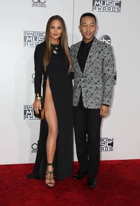 20 November 2016 - Los Angeles, California - Chrissy Teigen, John Legend. 2016 American Music Awards held at Microsoft Theater. Photo Credit: PMA AdMedia - ZUMAa123 20161119_zaa_a123_225