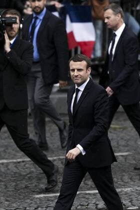 Paris, France le 14 Mai, 2017 - Le president de la rŽpublique participe a la cŽrŽmonie d hommage au soldat inconnu a l Arc de Triomphe - Emmanuel Macron __  Copyright: xVincentxIsorex