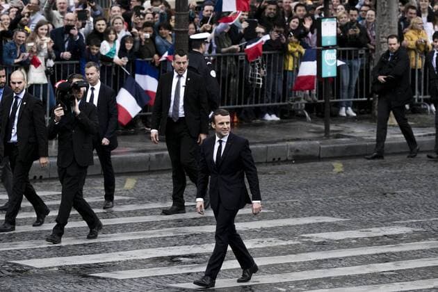 Paris, France le 14 Mai, 2017 - Le president de la rŽpublique participe a la cŽrŽmonie d hommage au soldat inconnu a l Arc de Triomphe - Emmanuel Macron __  Copyright: xVincentxIsorex