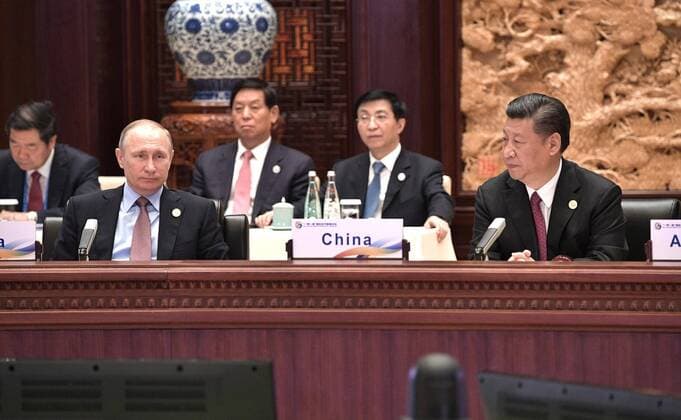 May 15, 2017 - Beijing, China - Chinese President Xi Jinping, right, and Russian President Vladimir Putin during a session of the Belt and Road Forum for International Cooperation May 15, 2017 in Beijing, China. Thirty heads of state gathered in Beijing to reaffirm their commitment to build an open economy and ensure free and inclusive trade. Beijing China - ZUMAp138 20170515_zaa_p138_003 Copyright: xAlexeixNikolskyx