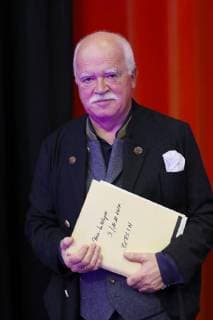 GER, Berlin,20171109, Peter Gauweiler ( deutscher Rechtsanwalt und ehemaliger CSU Politiker) in der Urania bei einer Lesung mit Sahra Wagenknecht ( deutsche Volkswirtin, Publizistin und Politikerin, der Linken) Buchtitel: Couragiert gegen den Strom Über Goethe, die macht und die Zukunft
