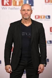Thorsten Legat beim 22. RTL-Spendenmarathon im Studio 3 des MP Medienparks NRW. Köln-Hürth, 24.11.2017