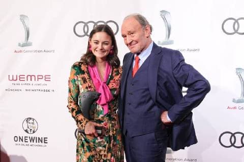 Michael Mendl, Lea van Acken, Audi Generation Award 2017 im Hotel Bayerischer Hof in Muenchen am 13.12.2017