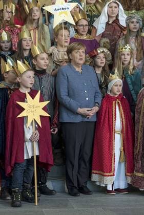 Entertainment Bilder der Woche Themen der Woche Bilder des Tages Bundeskanzlerin Dr. Angela Merkel (CDU) empfängt die Sternsinger aus den deutsche Diözesen im Berliner Kanzleramt snapshot-photography F.Boillot
