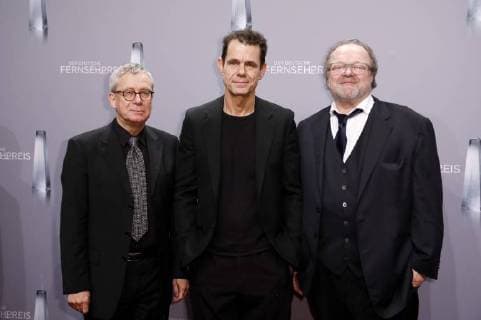 Entertainment Bilder der Woche Themen der Woche Gebhard Henke, Tom Tykwer und Stefan Arndt bei der Verleihung des Deutschen Fernsehpreises 2018 im Palladium. Köln, 26.01.2018