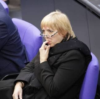 Bilder des Tages Claudia Benedikta Roth, Bündnis 90 Die Grünen, Deutschland, Berlin, 18. Sitzung des Bundestages am 2. März 2018, Deutsch als Landessprache
