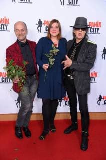 Themen der Woche Bilder des Tages Corny Littmann, Katharina Fegebank, Udo Lindenberg bei der Eröffnung von Panik City - Die Udo Lindenberg Experience am Spielbudenplatz in Hamburg am 19.03.2018