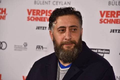 Schauspieler Kida Khodr Ramadan kommt am 28.03.2018 in Köln zur Premiere des Films Verpiss Dich, Schneewittchen .