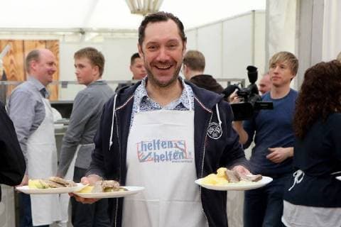 31.03.2018 Frankfurt, Festzelt Hausmann, Benefizveranstaltung - Helfen Helfen Osterbrunch für Obdachlose und Bedürftige Menschen Mirko Reeh Koch und Fernsehkoch